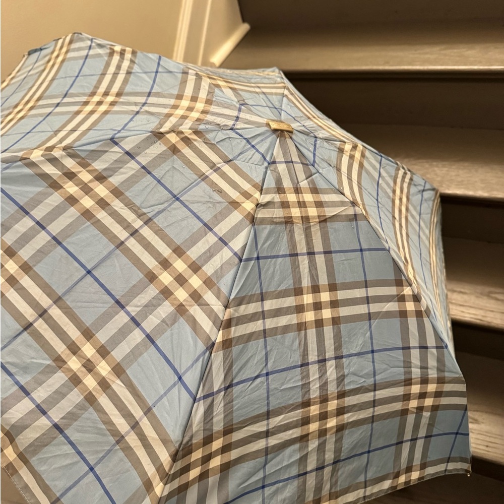 Burberry Plaid travel umbrella - Picture 2 of 4